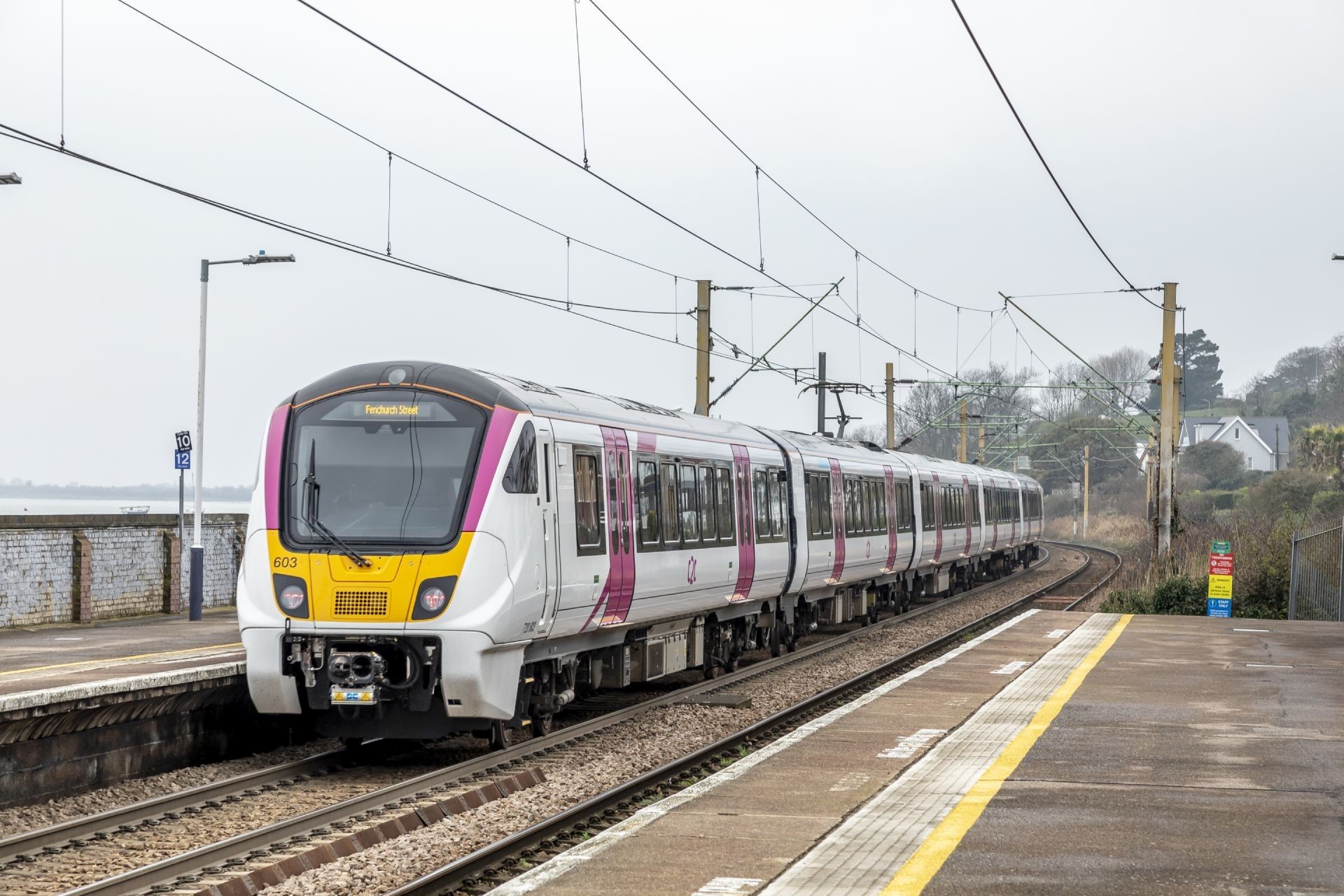 Jednotka Class 720 Aventra společnosti c2c. Foto: c2c