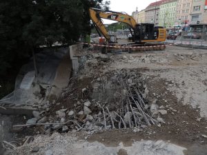 Bouraný podchod pod magistrálou u Národního muzea. Foto: Ropid