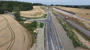 Silnice I/35 vedle budoucí dálnice D35 v úseku Janov - Opatovec. Foto: ŘSD