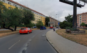 Bělocerkevskou ulici ve Vršovicích čeká rozšíření. Zdroj: Mapy.cz