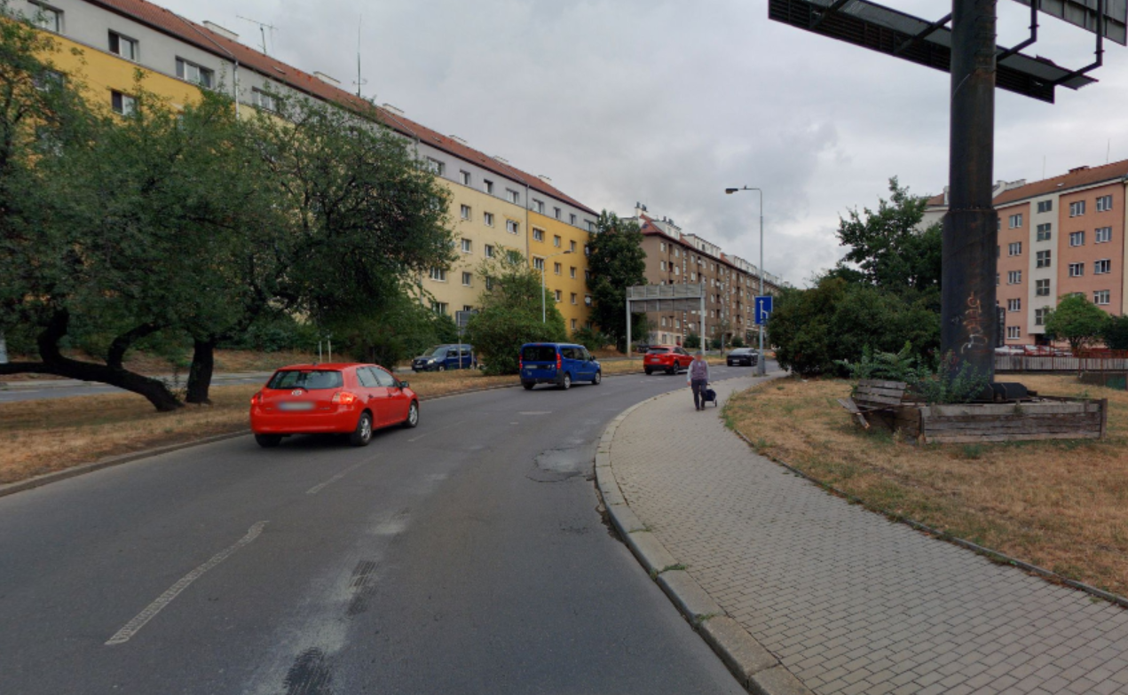 Bělocerkevskou ulici ve Vršovicích čeká rozšíření. Zdroj: Mapy.cz