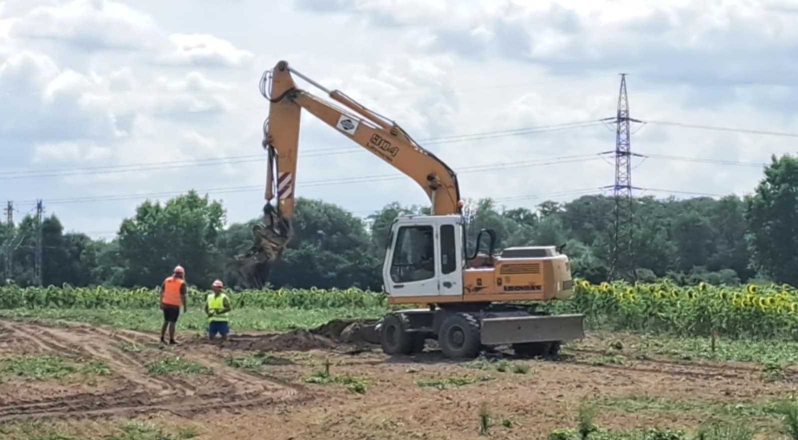 Přípravné práce na stavbě obchvatu Břeclavi. Foto: ŘSD