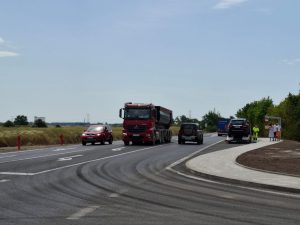 Upravená křižovatka u obce Předboj na silnici I/9. Foto: ŘSD