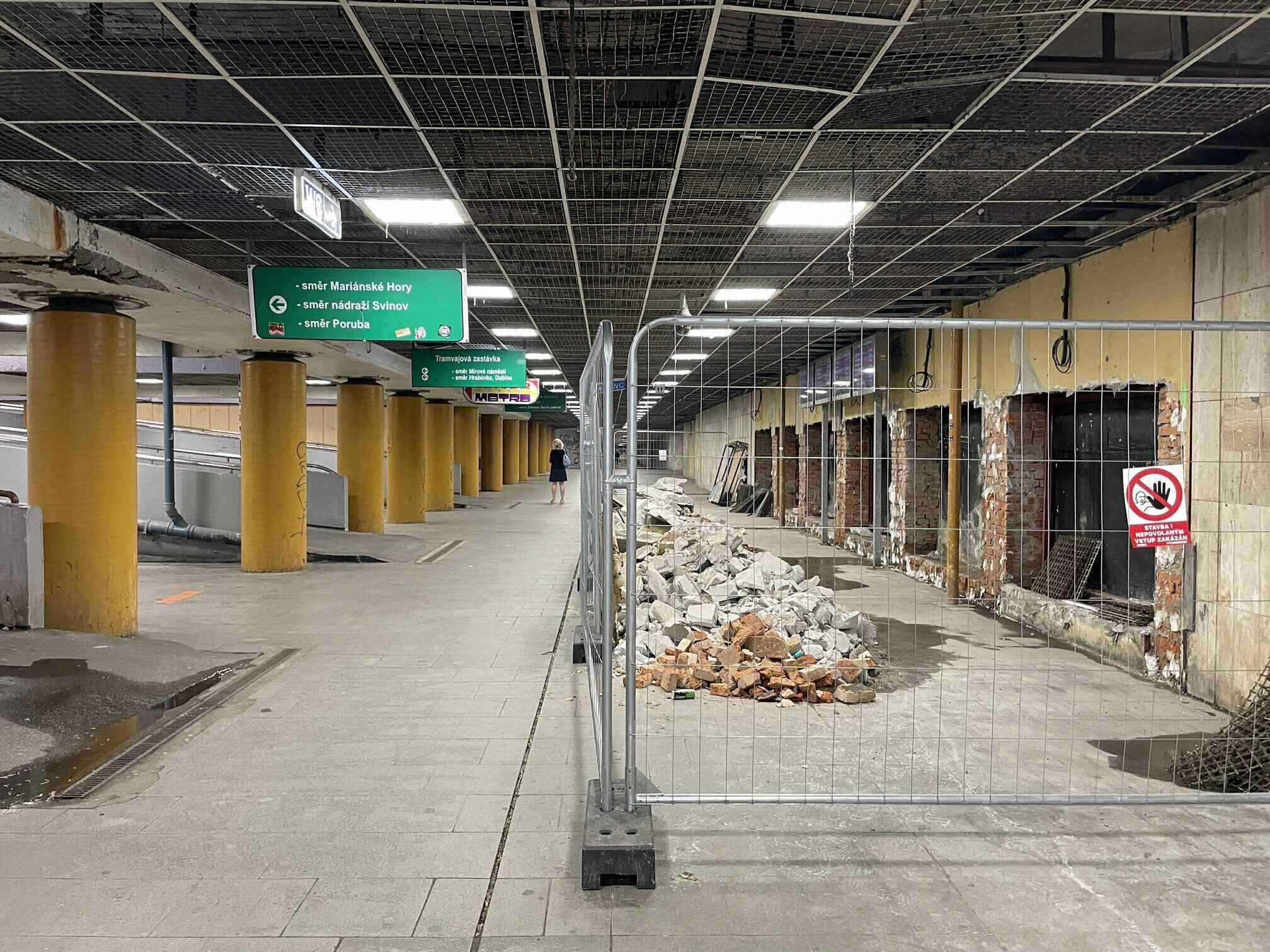 Přestavba náměstí Republiky v Ostravě. Foto: Zdopravy.cz / Vojtěch Očadlý