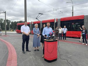 1. den ostrého provozu tramvají na nové trati v Petržalce.
Foto: Martin Žarnovický