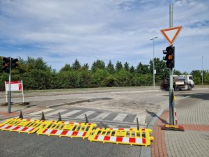 Rekonstrukce Karlovarské ulice v Praze (stav 7. 7. 2025). Foto: Zdopravy.cz