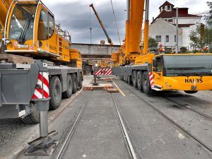 Demontáž železničního mostu Hřebík na pražském Smíchově. Foto: TSK