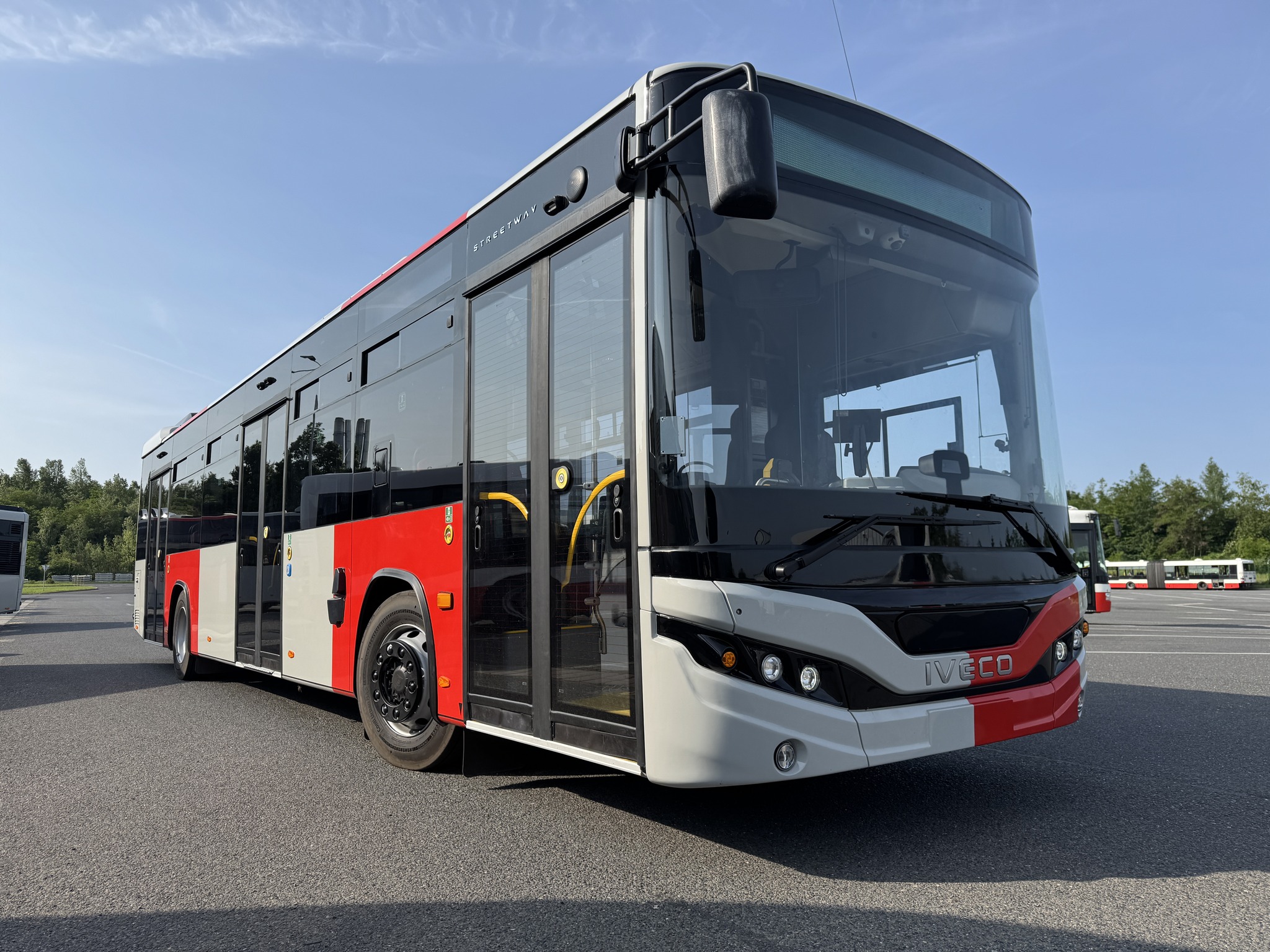 Pražské Iveco Streetway se systémem ADAS. Foto: DPP