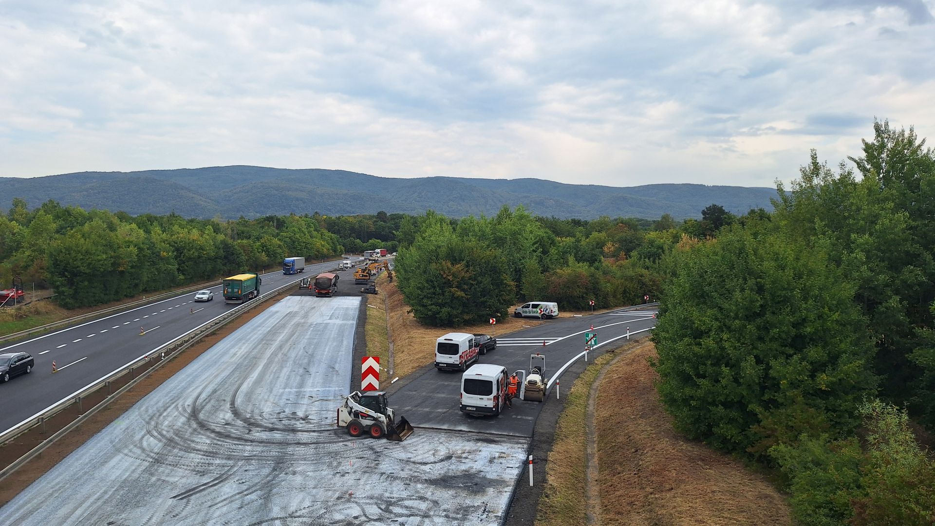 Velká oprava D8 u Ústí nad Labem. Pramen: ŘSD