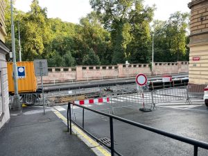 Plzeňská ulice v Praze, stav k 1. 8. 2025.
Foto: Zdopravy.cz