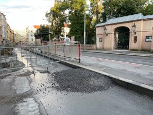 Plzeňská ulice v Praze, stav k 1. 8. 2025.
Foto: Zdopravy.cz