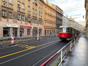 Plzeňská ulice v Praze, stav k 1. 8. 2025.
Foto: Zdopravy.cz