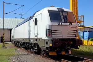 Siemens Vectron řady 384 na 230 km/h. Foto: České dráhy