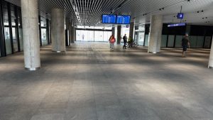 Barevně jednolitá podlaha. Foto: NRZPČR