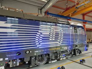 Lokomotiva Siemens Vectron s maximální provozní rychlostí 230 km/h v barvách ČD. Foto: Zdopravy.cz