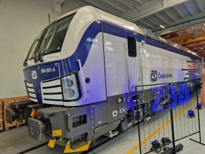 Lokomotiva Siemens Vectron s maximální provozní rychlostí 230 km/h v barvách ČD. Foto: Zdopravy.cz