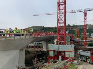 Kontrolní den na dokončovaném Dvoreckém mostě v Praze (10. září 2025). Foto: Zdopravy.cz