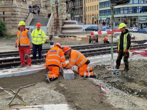 Přestavba Václavského náměstí spojená s návratem tramvajové trati (stav v září 2025). Foto: Zdopravy.cz / Jan Nevyhoštěný