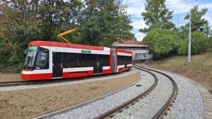 Modernizovaná tramvajová trať do Modřic. Foto: Skanska