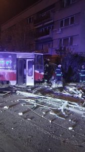 Havarovaný vůz bývalé pražské tramvaje T6A5 v Sofii. Foto: Vasil Terzijev