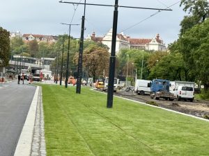 Rekonstrukce tramvajové trati v ulici U Výstaviště finišuje. Foto: DPP – Dominika Brabcová