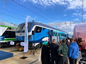 Část ComfortJetu Českých drah jako push-pull souprava Vectrain Siemensu. Foto: Jan Sůra / Zdopravy.cz