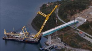 Stavba mostu přes záliv Ramfjord (září 2025). Pramen: Metrostav Norge