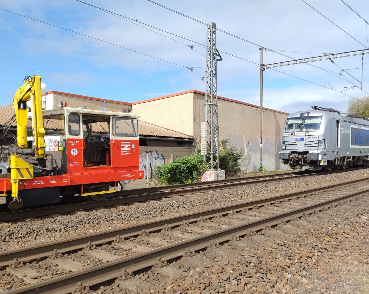 Mimořádná událost ve Všetatech. Foto: Drážní inspekce