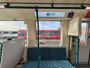  CAF Inneo pro DLR. Foto: TfL