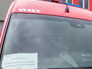 Vůz náhradní autobusové dopravy ve Frenštátu. Zdroj: Hasiči Frenštát pod Radhoštěm