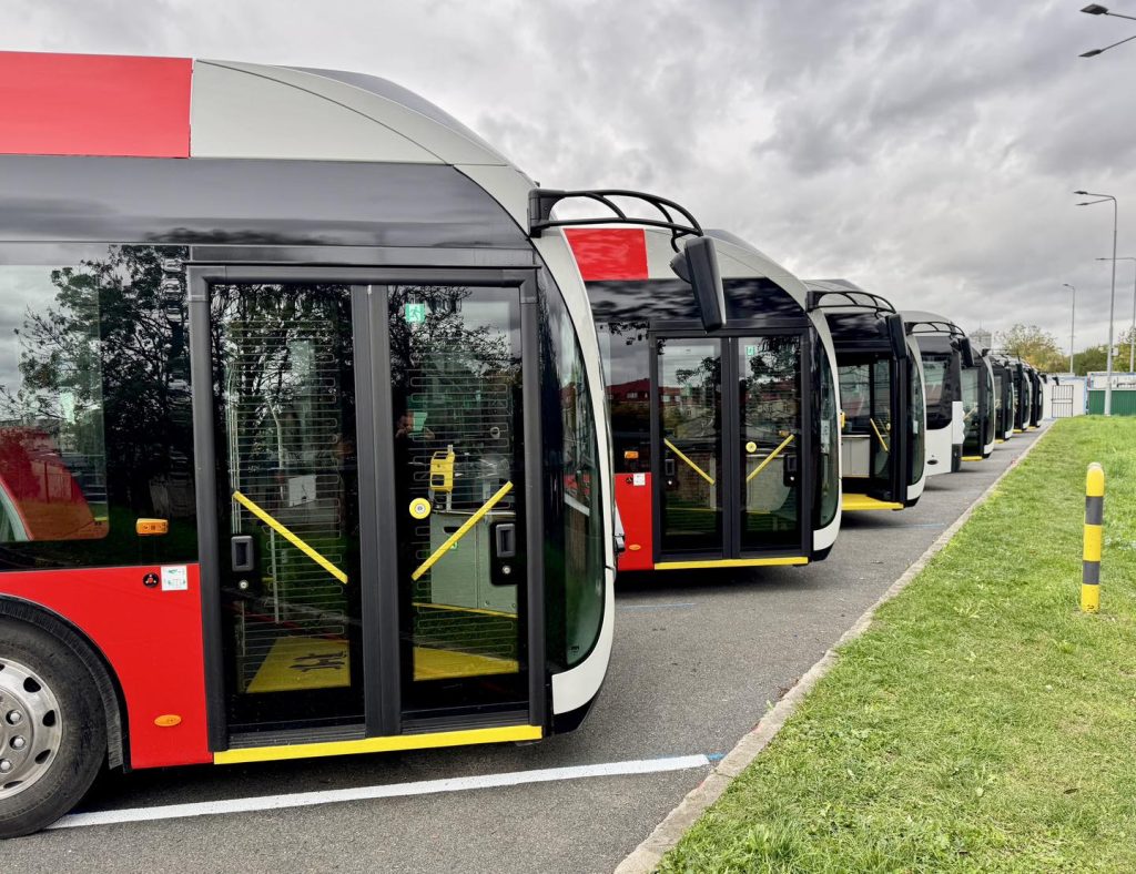 Elektrobus SOR ENS 12. Foto: DPP - Ondřej Kubát