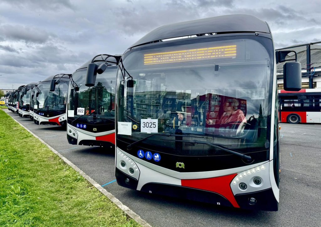 Elektrobus SOR ENS 12. Foto: DPP - Ondřej Kubát