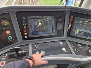 První souprava metra Škoda pro provoz v bulharském hlavním městě Sofii. Foto: Zdopravy.cz, Jan Nevyhoštěný