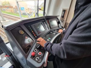 První souprava metra Škoda pro provoz v bulharském hlavním městě Sofii. Foto: Zdopravy.cz, Jan Nevyhoštěný