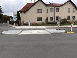 Finišující rekonstrukce Peroutkovy ulice na Praze 5. Foto: TSK