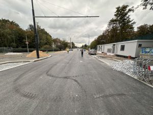 Finišující rekonstrukce Peroutkovy ulice na Praze 5. Foto: TSK