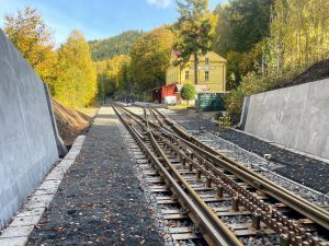 V Dolním Polubném jsou nově po 33 letech i ozubnicové výhybky, testování proběhlo minulý týden. Foto: Jan Sůra / Zdopravy.cz