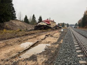Pohled ke kořenovské dopravně od Harrachova. Foto: Jakub Hůrka / Budimex