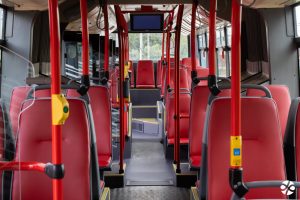 Nová sedadla v bratislavských trolejbusech. Zdroj: DPB