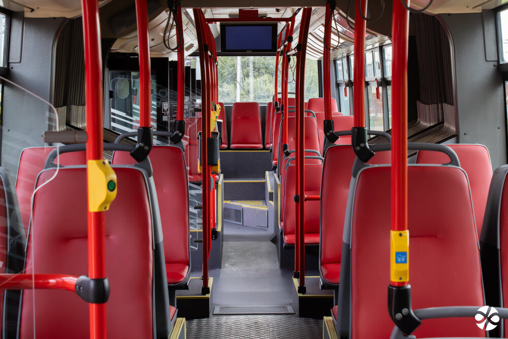 Nová sedadla v bratislavských trolejbusech. Zdroj: DPB