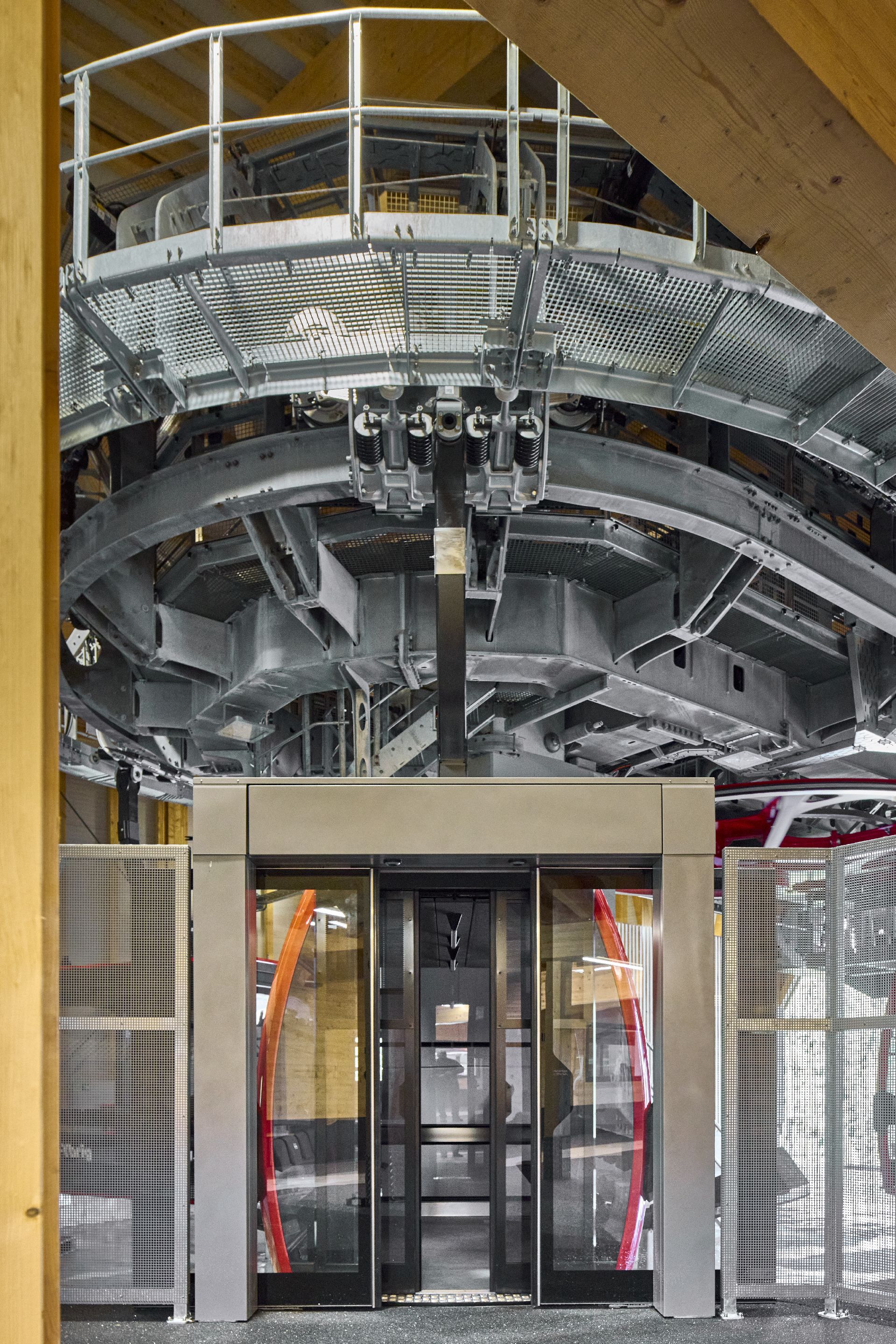 Lanová dráha Weglosen – Seebli. Foto: Garaventa