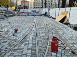 Travba tramvajového trianglu nad Národním muzeem (7. 11. 2025). Foto: Zdopravy.cz, Jan Nevyhoštěný