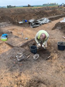 Archeologický průzkum v trase přeložky silnice I/16 na Mladoboleslavsku (Martinovická spojka). Foto: ŘSD