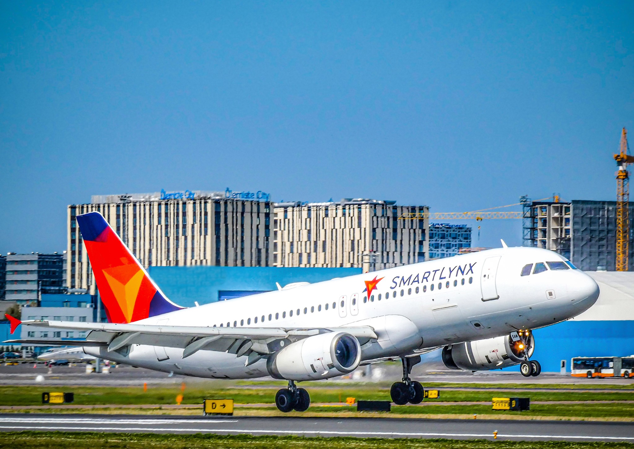 Airbus v barvách SmartLynx. Zdroj: SmartLynx