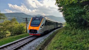 Vlak na Ukrajině.
Zdroj: Ukrajinské dráhy (Ukrzaliznytsia)