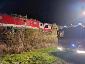 Srážka vlaků na Slovensku. Zdroj: Facebook.com - Kristián Amena