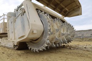 Speciální skalní fréza pro stavbu D35 Litomyšl - Janov. Foto: Strabag