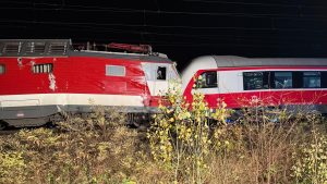 Srážka vlaků na Slovensku. Zdroj: Facebook.com - Hasičský a záchranný zbor