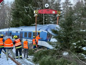 Vykolejení vlaku ČD v Německu.
Foto: Daniel Unger / THW Reichenbach