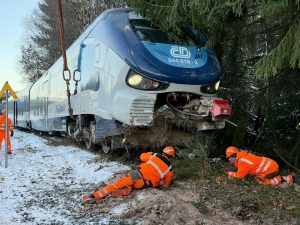 Vykolejení vlaku ČD v Německu.
Foto: Daniel Unger / THW Reichenbach